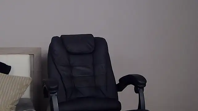 Chat +18 de KaneHunter ao vivo