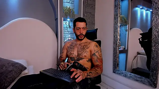Chat XXX ao vivo de Lucas_Amatti