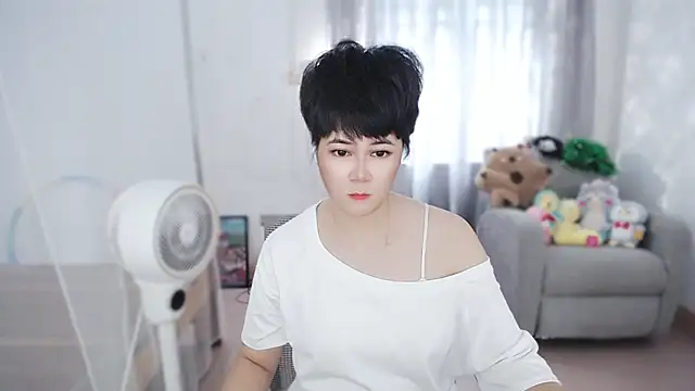 צ'אט XXX בשידור חי של Fan_ting