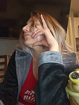 Czat XXX na żywo – ScarletsWeb