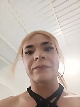 ShainaMonroe live XXX chat