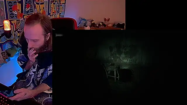 แชท XXX สดของ MrFrizby6211