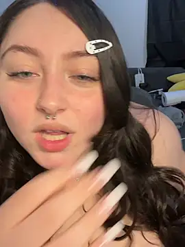 Evemeqt's Live XXX Chat