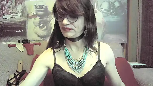 TheBlackWtch Adlı Modelin Canlı XXX Sohbeti