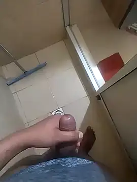 Онлайн чат XXX eze_777
