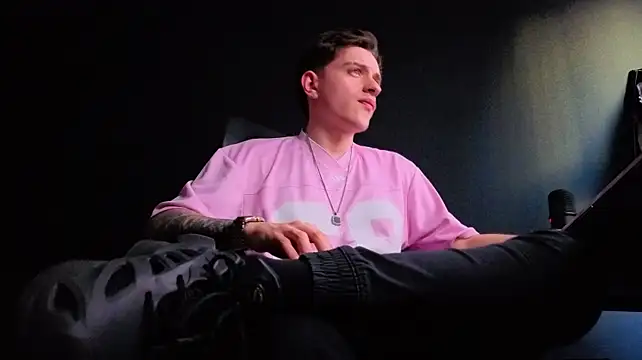 FelixStarkk Live XXX-chat