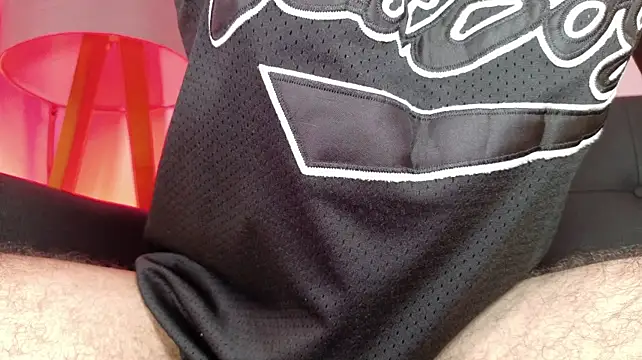 Czat XXX na żywo – Derek_stud_