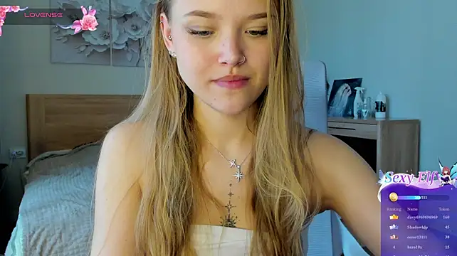 flooora_0 Live XXX Chat