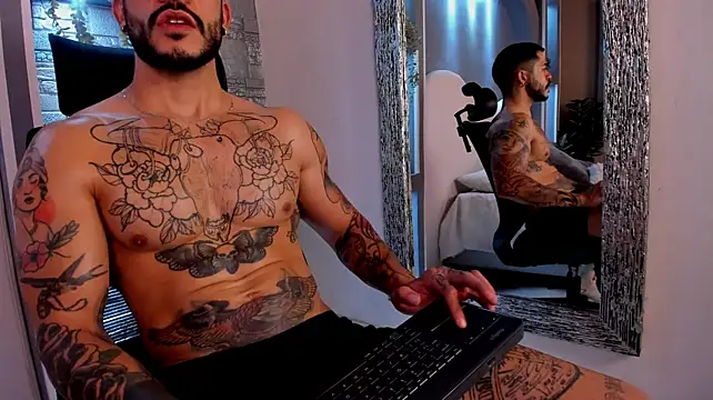 Czat XXX na żywo – Lucas_Amatti