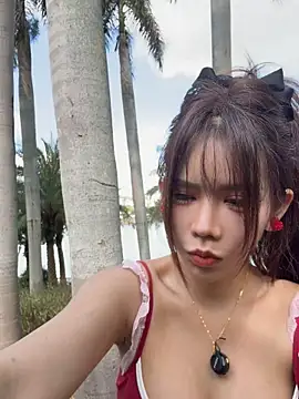צ'אט XXX בשידור חי של Selenaaaaa-