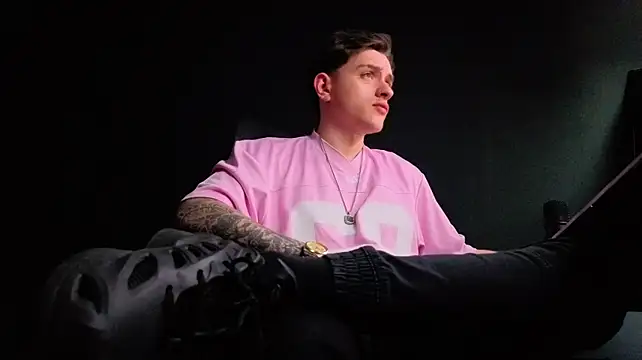 FelixStarkk 现场XXX聊天