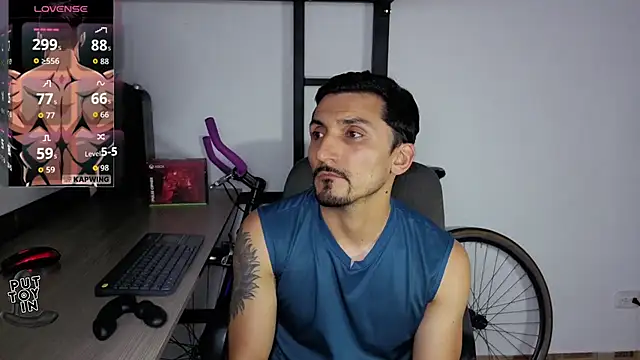 XXX chat uživo modela Marck_Muscle