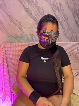 LioraWance's Live XXX Chat