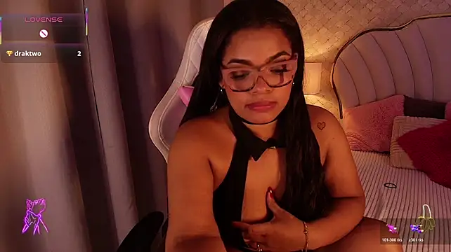 YazminJennern Live XXX chat