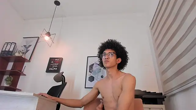 Cj_davis_ Adlı Modelin Canlı XXX Sohbeti
