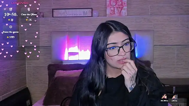 Chat XXX ao vivo de mia_devine_