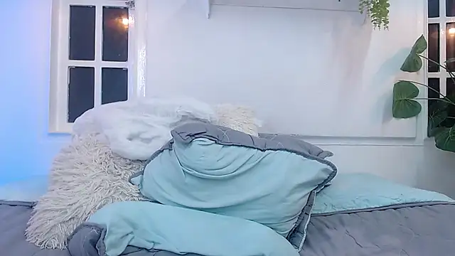 poseidon_latino Adlı Modelin Canlı XXX Sohbeti