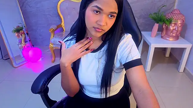 XXX chat uživo modela JadeRose_s