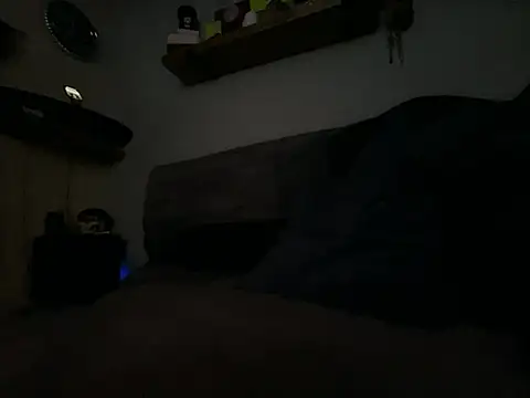 Tattooednakedguy's Live XXX Chat