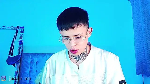 دردشة _justinmoon2 الجنسية المباشرة