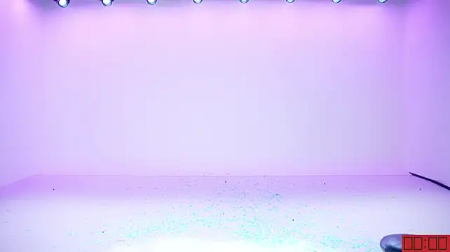 TNT-cdc 即時 XXX 聊天