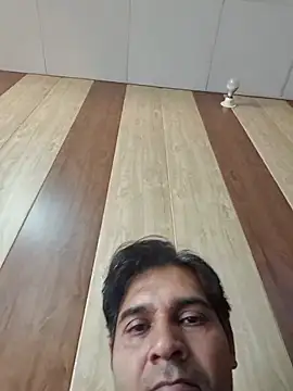 johnny8731's Live XXX Chat