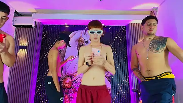 The_Boy_King_ XXX чат на живо
