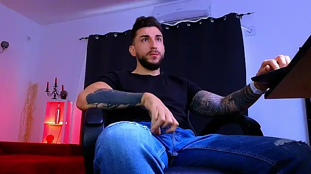 MightyAaron66 Obrolan Langsung XXX