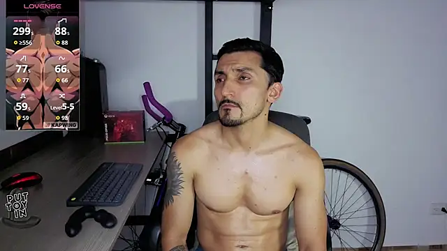 Chat XXX ao vivo de Marck_Muscle