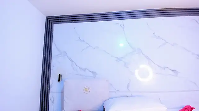 Živý XXX chat indya_brown