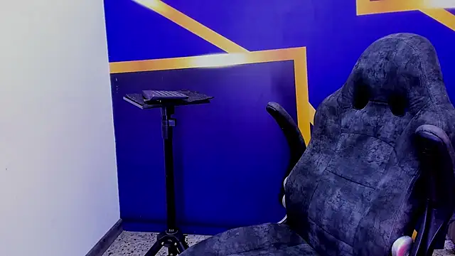 sex_boy33_'s Live XXX Chat