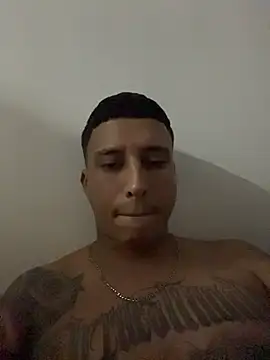 Chat XXX en directo de Ttinho