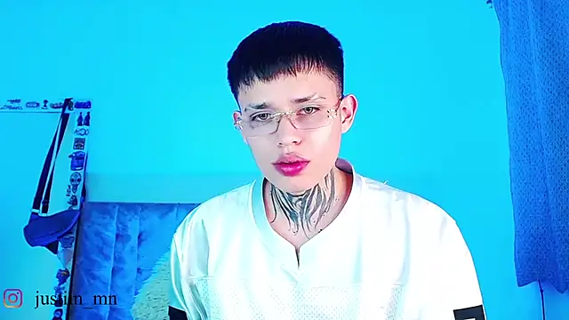 Živý XXX chat _justinmoon2