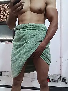 Naughty-Romeo 라이브 XXX 채팅