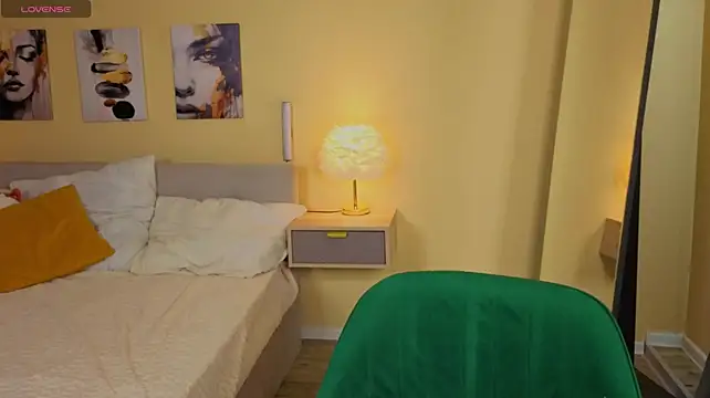 Czat XXX na żywo – Eleanora_Smith