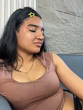 Almilu Live XXX-chat