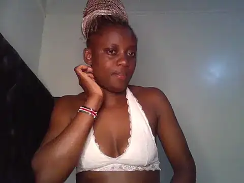 Chat +18 de Smalltittsbigass ao vivo
