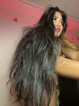 Chat +18 de shayna_all ao vivo