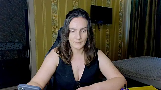 WiFi_Wifey Live XXX-chat