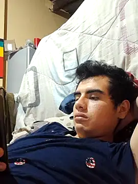 Ortiz3404's Live XXX Chat