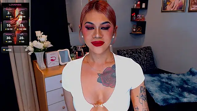 StellaStrong30 Adlı Modelin Canlı XXX Sohbeti