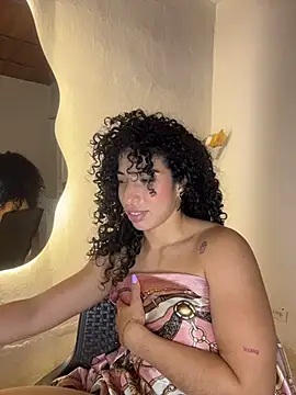 Chat XXX en directo de Miily_0