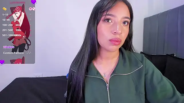 lillielover16 Adlı Modelin Canlı XXX Sohbeti