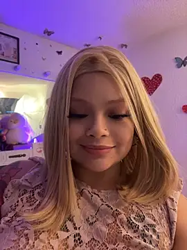 barbiee_doll1 XXX чат на живо