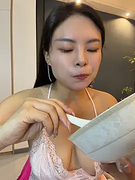 Ricegrains6666's Live XXX Chat
