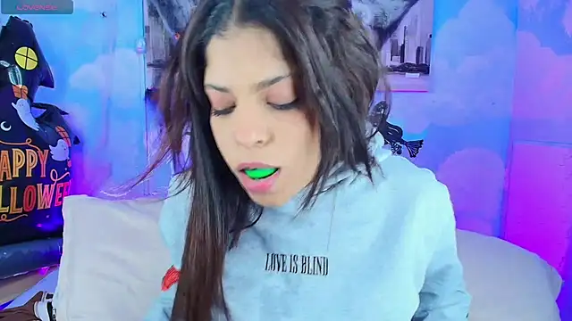 ashlycarteer's Live XXX Chat