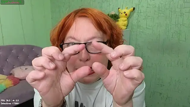 Fara_Flutte – Live XXX-chat