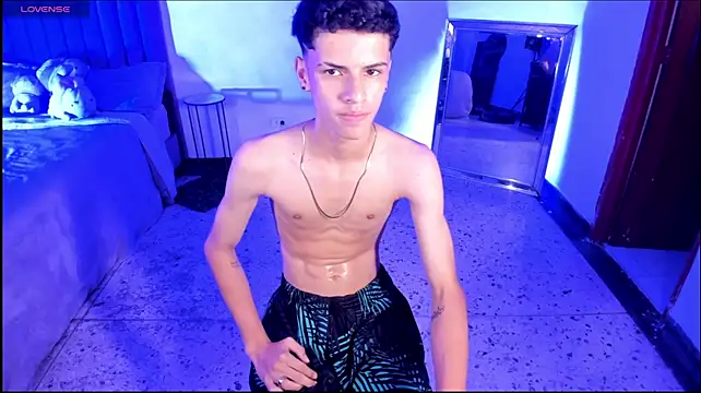 JuniorPrinceMorris élő XXX-chatje