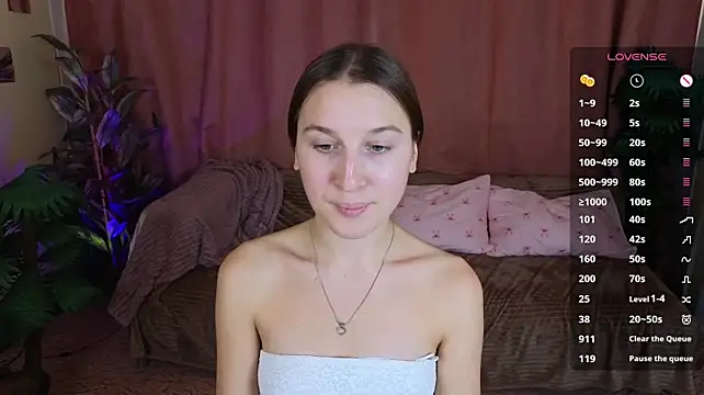 LadyStefaniaa's Live XXX Chat