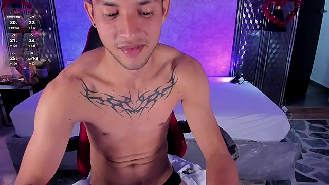 Chatroom XXX en direct de JaredTorres_